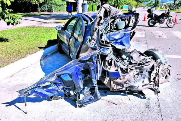 Accidente en la Perón: “esperamos que mi mamá despierte”