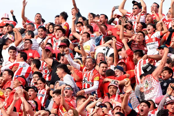 Video: la locura de los hinchas de San Martín en la goleada ante Agropecuario