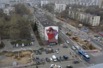 Martín Ron pintó las calles de Moscú