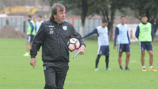 Resultado de imagen de zielinski atletico tucuman"