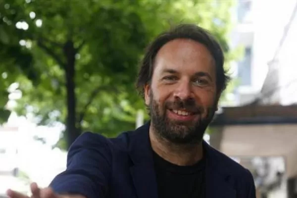 Guillermo Selci asegura que “el stand up es la más democrática de las artes”