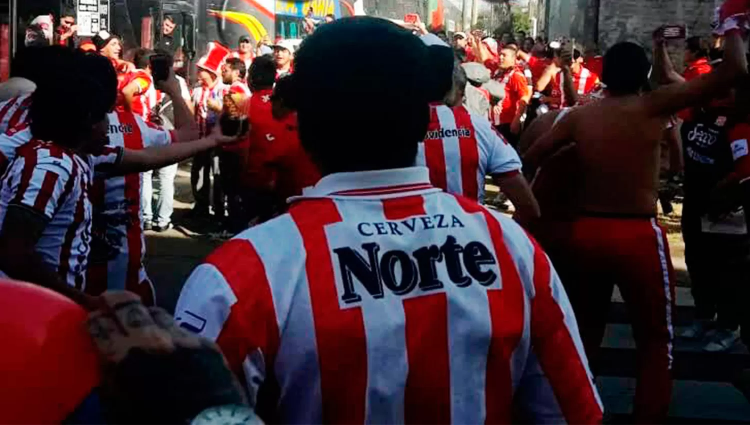 NO FALTÓ NADIE. Los fanáticos de La Ciudadela colmaron Junín. (FOTO PLANETA SANTO)