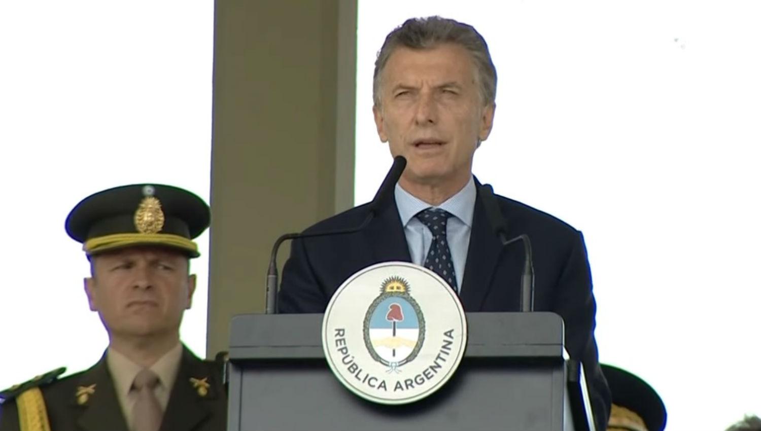 Macri: necesitamos Fuerzas Armadas que brinden apoyo a las fuerzas de seguridad para cuidar a los argentinos