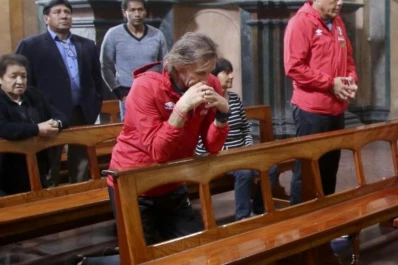 Gareca le pidió una ayuda al cielo