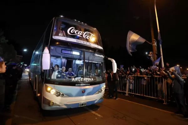 La última caricia antes del viaje de la Selección