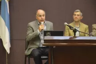 Claudio Viña: “Tenemos que abrir esa caja oscura que es el Estado”