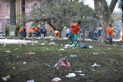 Reparar los daños en Plaza de Mayo cuesta $4 millones