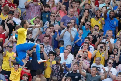 De la mano de Neymar, Brasil le ganó a Croacia, uno de los rivales de Argentina en Rusia 2018