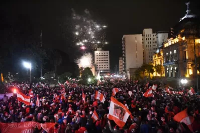 La fiesta se mudó a la plaza