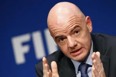Infantino, entre un pronóstico positivo y el “ni” a los 48 equipos