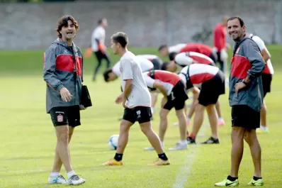 Forestello debe responder sobre el ofrecimiento que le hizo el club para renovarle el contrato