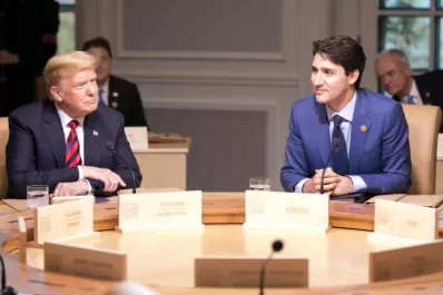 Una cumbre en pie de guerra con Trump