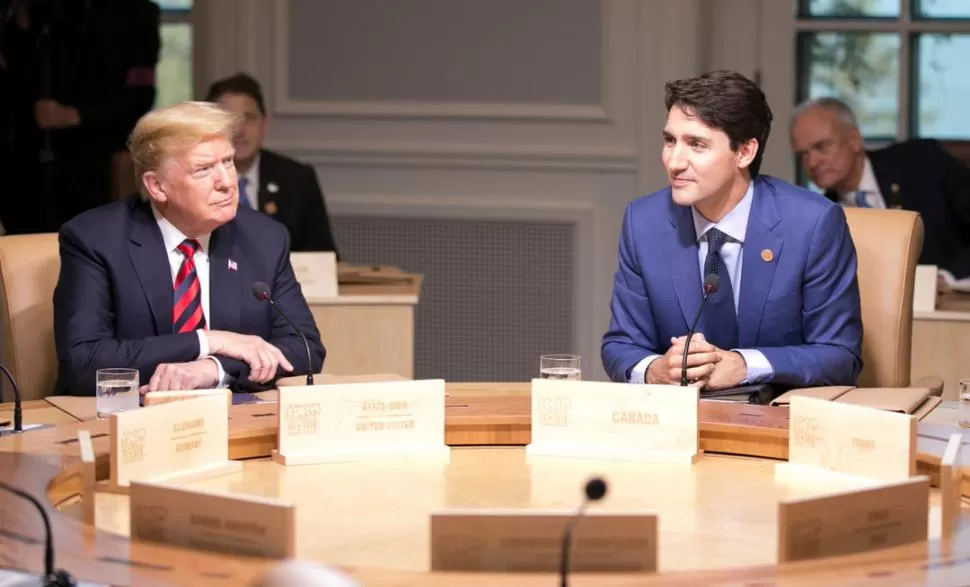 RECEPCIÓN. El premier Trudeau dio la bienvenida a los líderes mundiales reuters