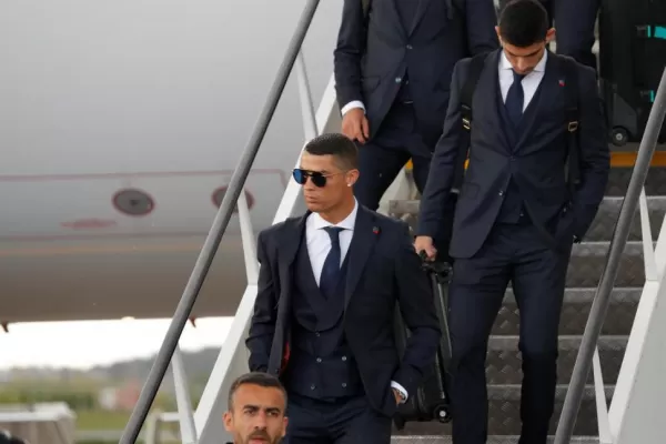 Cristiano Ronaldo llegó a Rusia para dar pelea con Portugal