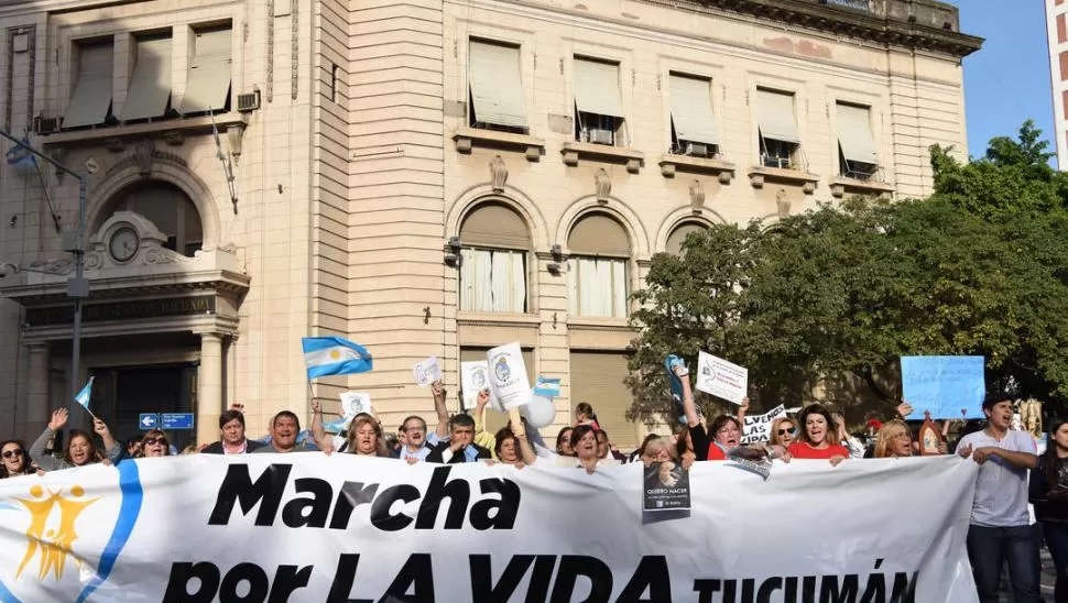 EN TUCUMÁN. Imagen de la anterior marcha por la vida. LA GACETA / FOTO DE ANALÍA JARAMILLO.