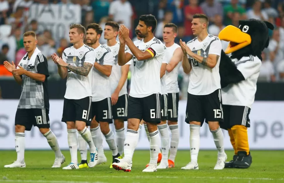 POR DEBAJO DE LO ESPERADO. Alemania se llevó un triunfo de valor relativo en su último amistoso, ante un rival muy inferior. La afición teutona espera mucho más. reuters