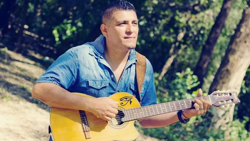 MISMA SANGRE. Martín Reynoso defiende el estilo folclórico tradicional. Prensa