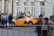 El taxista que atropelló a ocho personas en Moscú confesó que se durmió