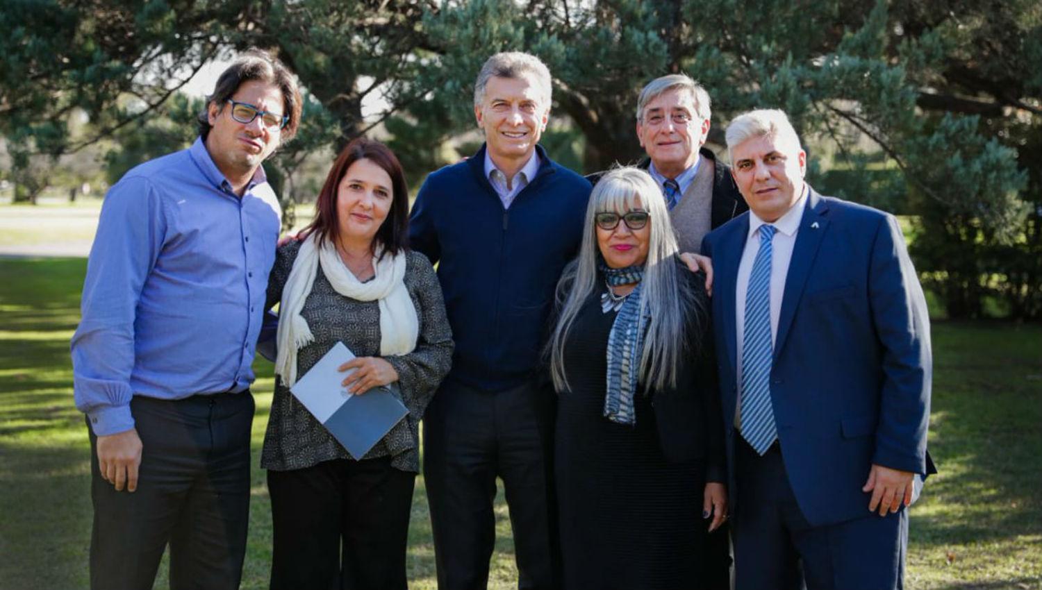 Alberto Lebbos y familiares de otras víctimas se reunieron con el presidente Macri