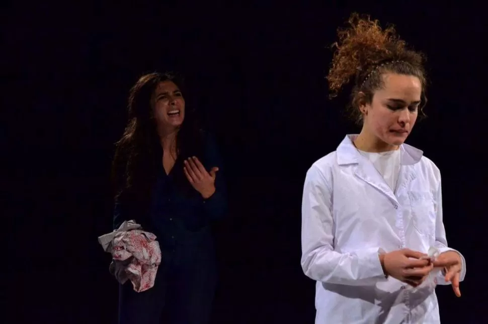 TEMA TABÚ. Sofía Diambra y Liza Taylor protagonizan “Orfeo y Eurídice”, donde abordan la muerte digna. 