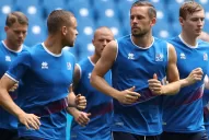 Islandia pretende hacer historia y amargar a Argentina