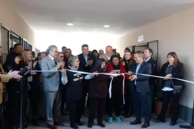 Alfaro inauguró un centro de tratamiento de adicciones con críticas a la Provincia