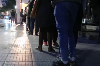 Desde 25 mails toman el 30% de los turnos en la Anses