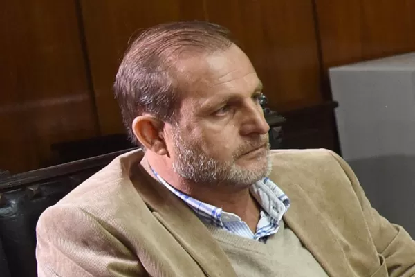 Cortalezzi cruzó a Alfaro, tras el rechazo parcial a las inspecciones en edificios