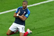 Mbappé, cara de travieso y piernas de pantera
