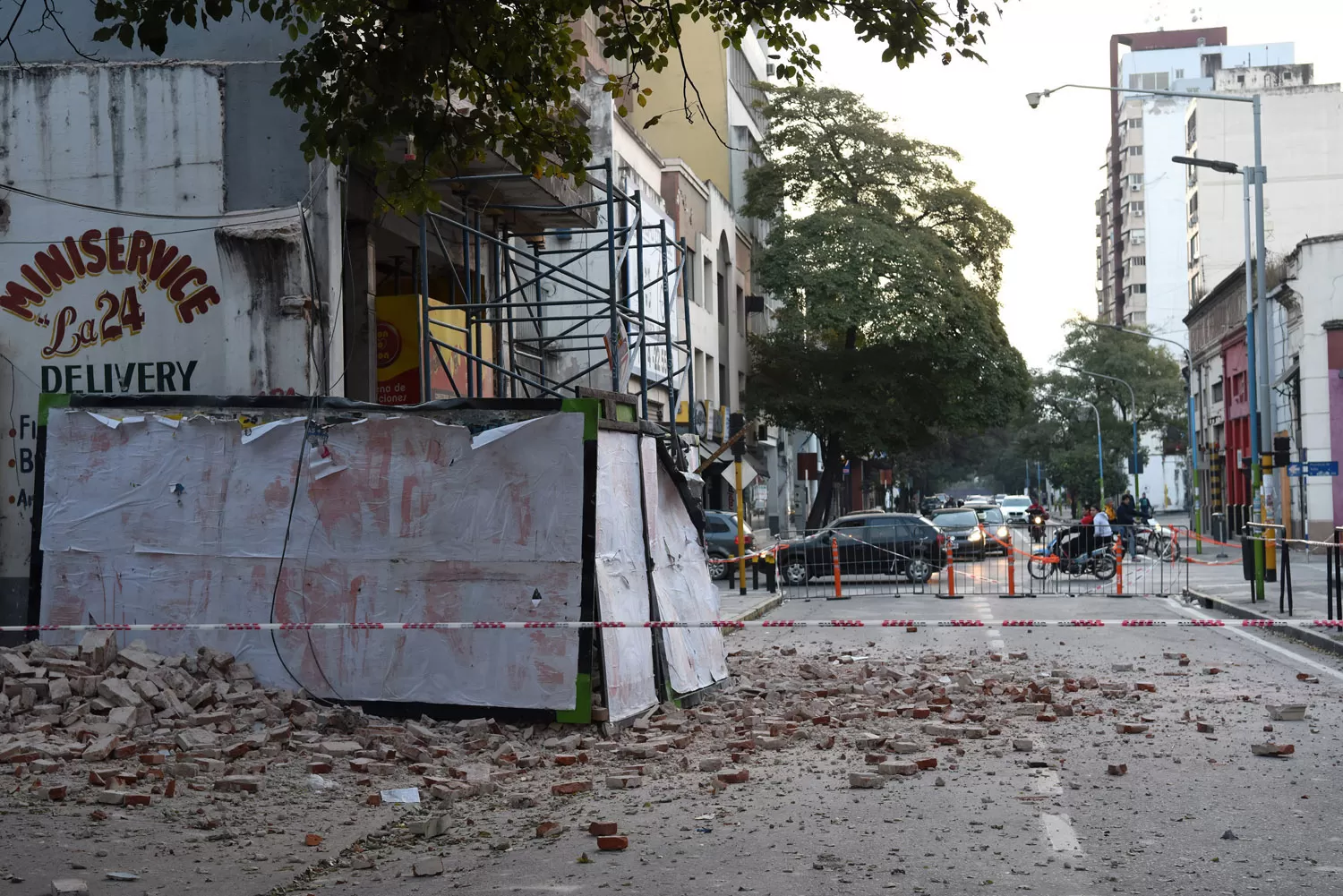 CIUDAD. La calle 24 de Septiembre permanecerá cortada durante todo el día el 2 de julio .FOTO LA GACETA/ DIEGO ARÁOZ.