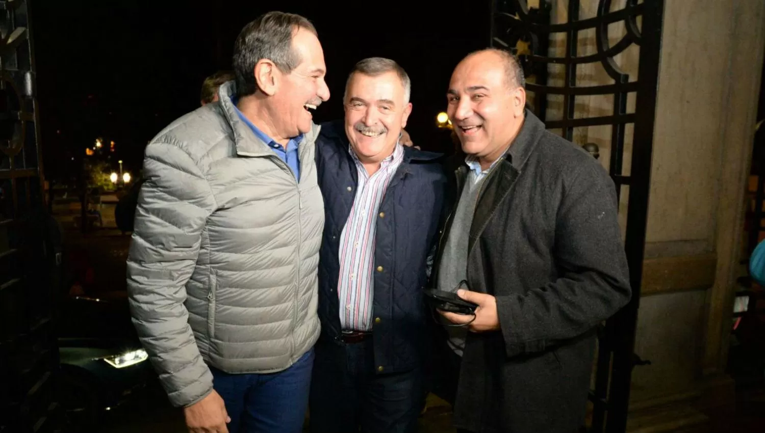 OTRAS ÉPOCAS. En 2015, Alperovich festejó en Casa de Gobierno junto a Jaldo y a Manzur. FOTO ARCHIVO