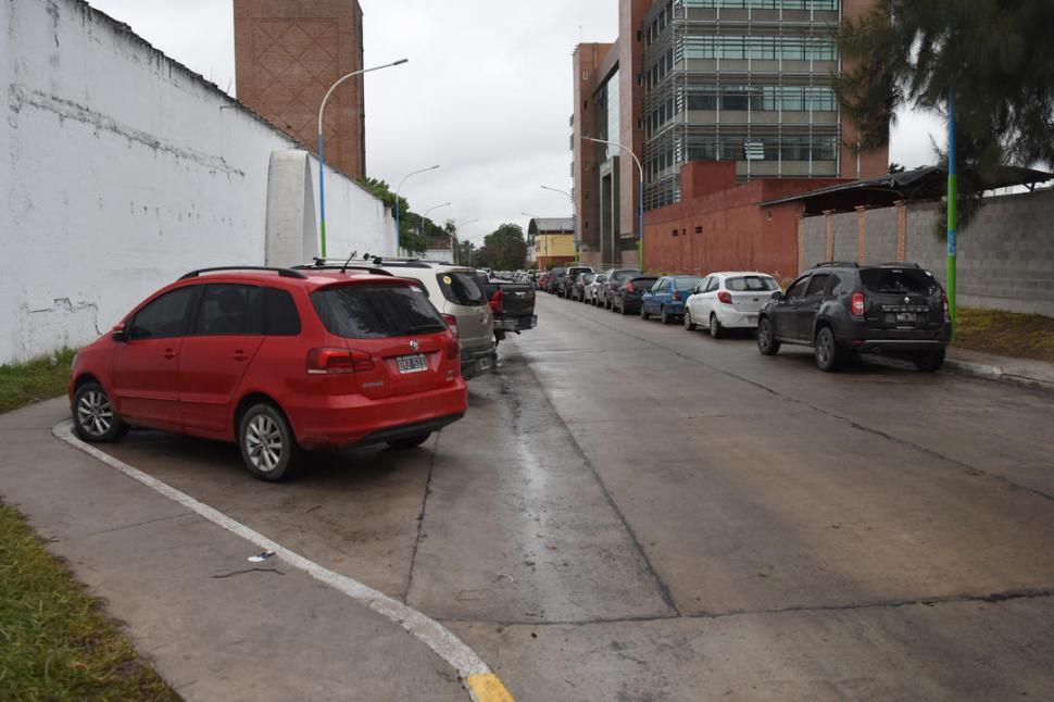 Cuando no hay estacionamiento, la picardía siempre encuentra lugar