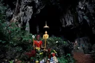 Cómo puede afectar la falta de luz solar a los chicos de la cueva de Tailandia