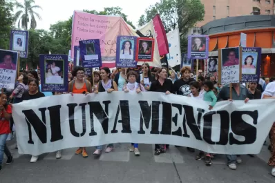 El último mes, hubo un femicidio cada 27 horas en el país