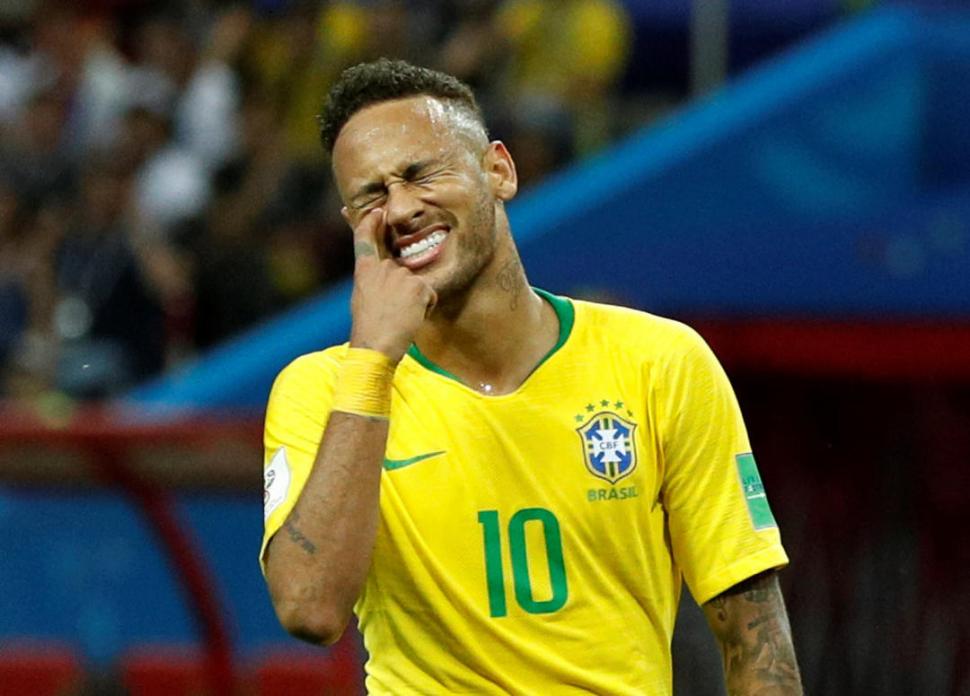 SIN CORONA. Neymar dejó pasar su chance de ganar el Balón de Oro. reuters