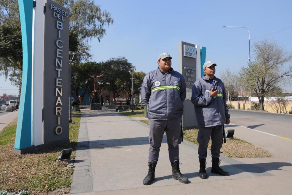 Pretenden regular a los vigías con una ley