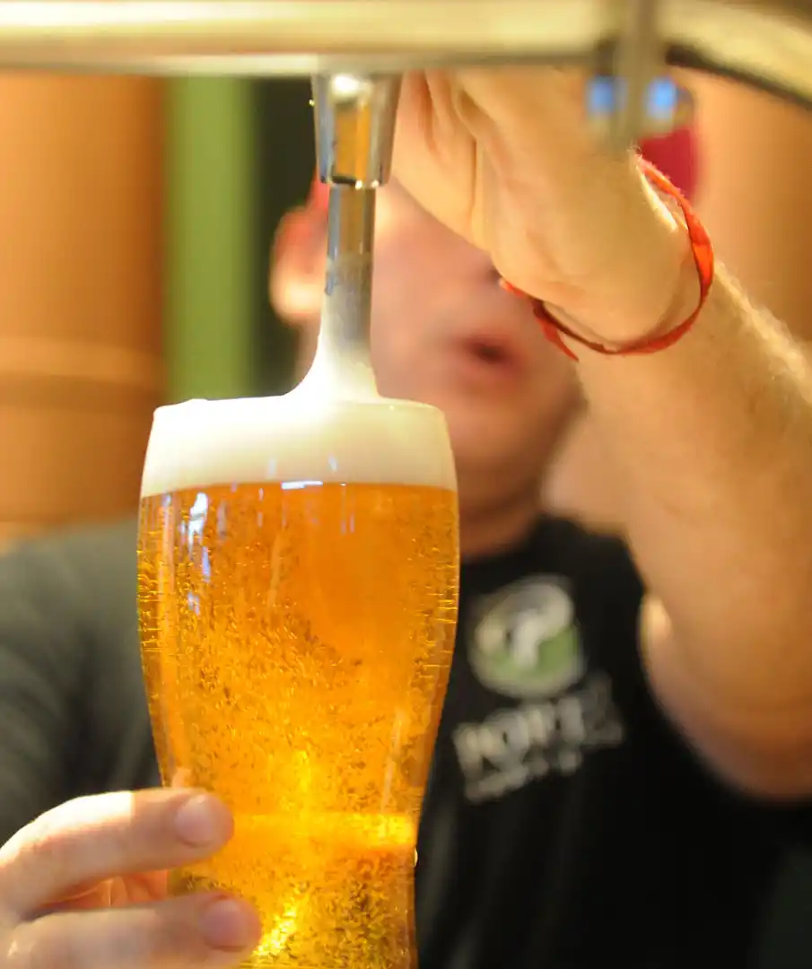 COCTELERÍA. La moda de la cerveza artesanal tiene su contracara con la de la coctelería de autor, que tiene algunos reductos especializados en Barrio Norte. 