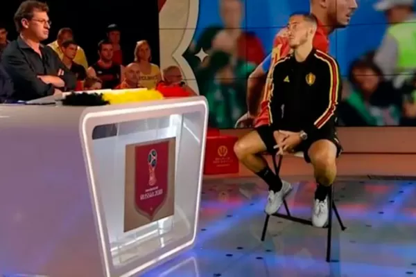 Un programa de TV belga entrevistó a Hazard con un holograma