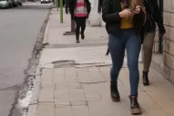 Arquitectos advierten que hay culpas repartidas por las veredas rotas