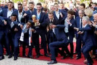 París se vistió de fiesta para recibir a los campeones