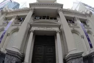 El Banco Central intervino y le dio un respiro al dólar, que cayó a $ 38