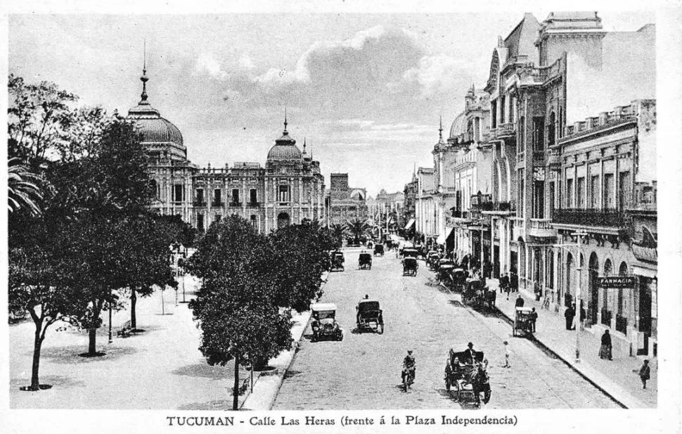 LAS HERAS (HOY SAN MARTÍN). Una foto de los años 1910 registra la arteria, en el tramo que enfrentaba la plaza Independencia. 