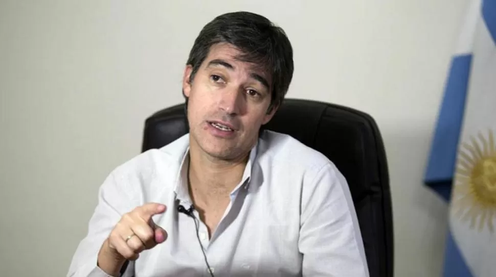 EN LA CASA ROSADA. Adrián Pérez, secretario de Asuntos Políticos e Institucionales, trabaja bajo la órbita del Ministerio del Interior de la Nación. tn