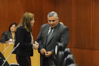 Dos peronistas tucumanos de Cambiemos niegan aportes al Frente para la Victoria