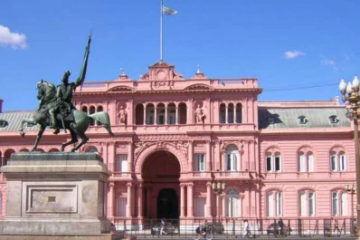 Detuvieron a un periodista que cubría las actividades presidenciales en la Casa Rosada