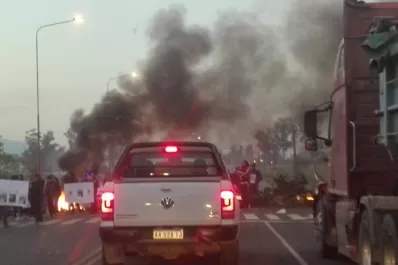 Familiares de la joven de San Pablo desaparecida el domingo cortaron la Ruta 301