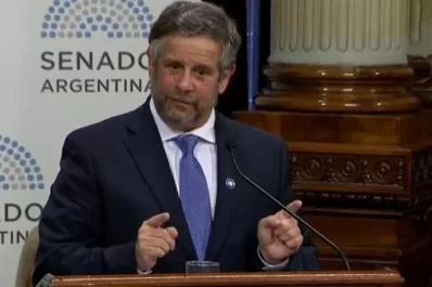 La legalización del aborto activa la prevención, aseguró Adolfo Rubinstein