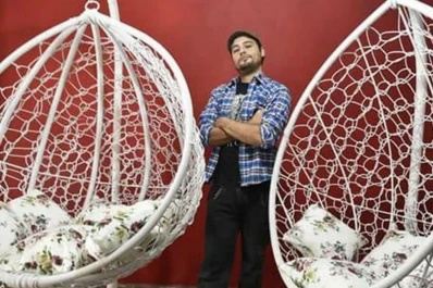 Un tucumano convirtió el plástico reciclado en muebles de diseño