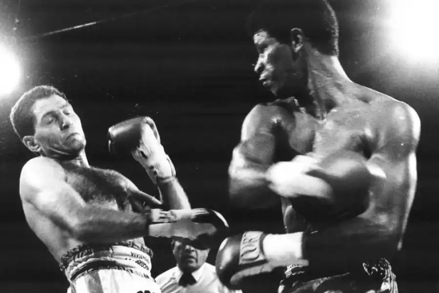 BOCHORNO. La escandalosa pelea entre “Látigo” Coggi y Eder González. la gaceta / fotos de archivo