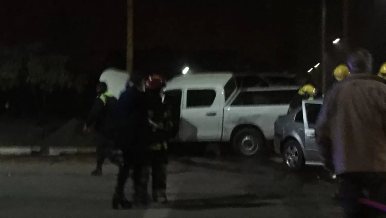 CHOQUE EN YERBA BUENA. Se desconoce si hay heridos. 